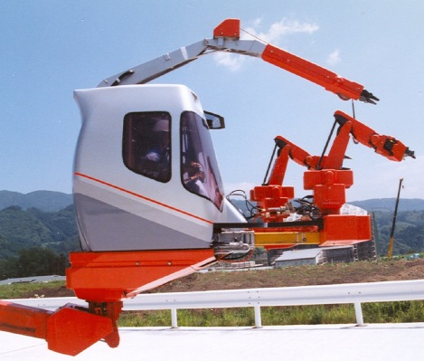 Aichi Bucket Truck