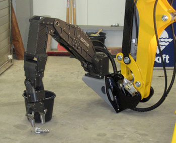 Brokk 90 with a Kraft Raptor arm